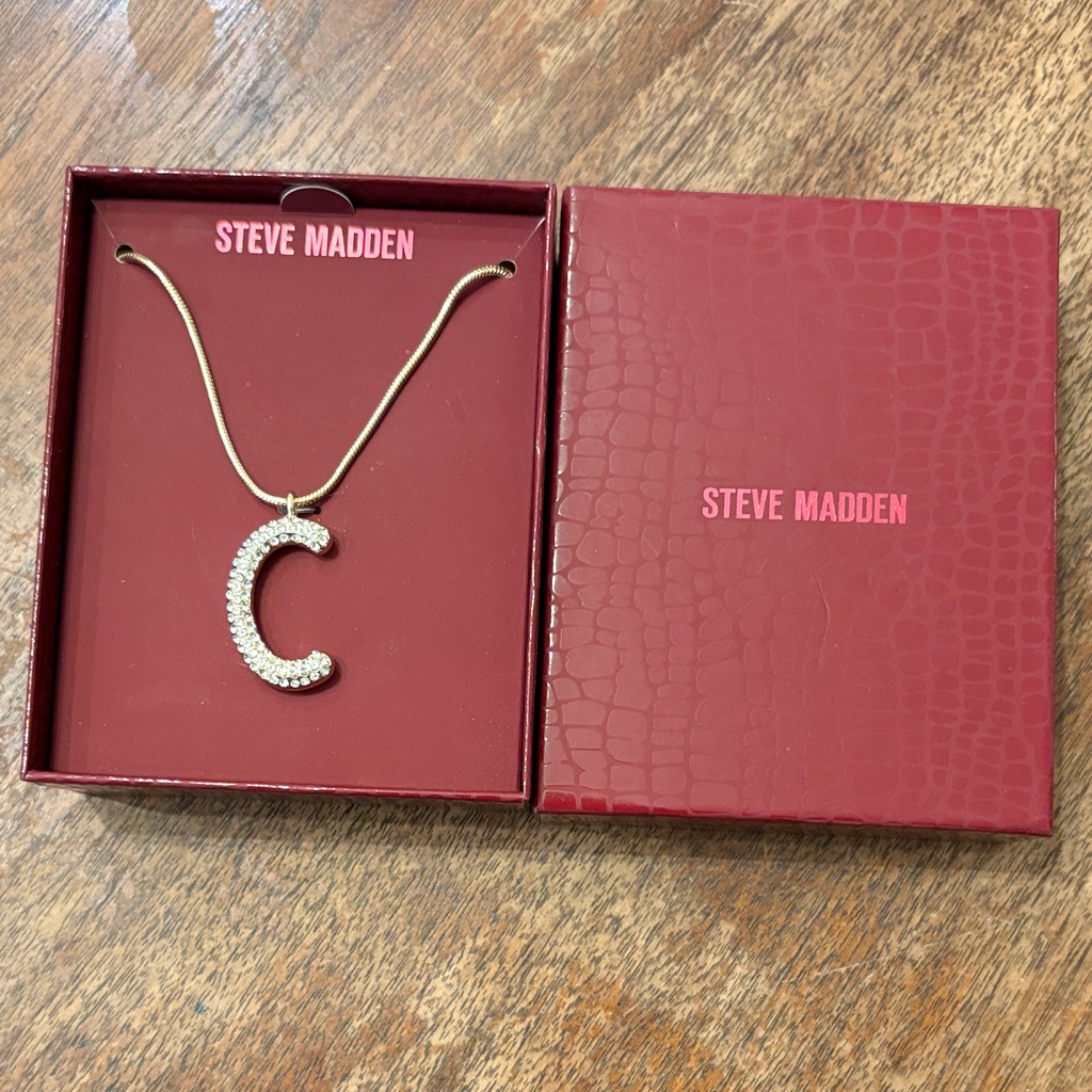 Steve Madden Gold Necklace With Crystal C Pendant 13$
